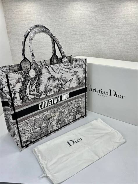 christian dior bayan çanta|Luxury Designer Handbags for Women .